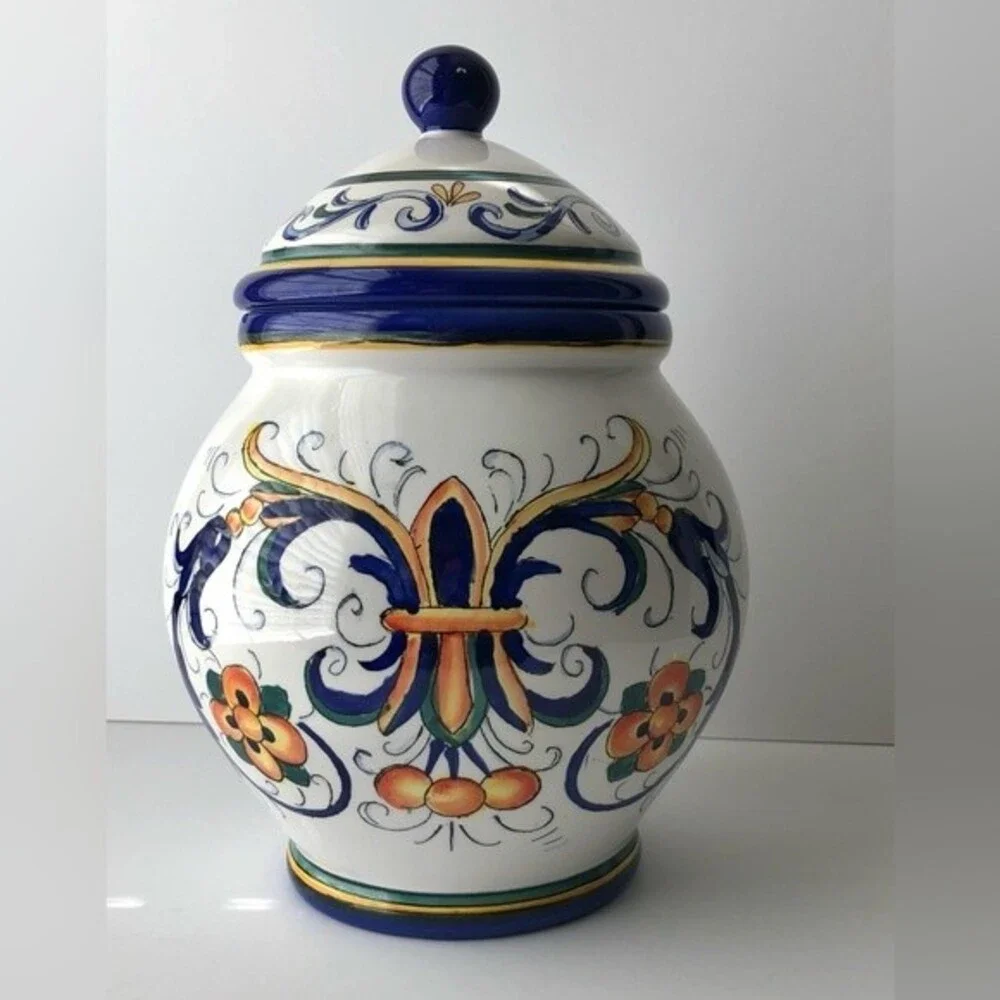 TUSCANY VASE DECORATIVE WITH LID 11.5'' TALL WHITE/BLUE MULTICOLOR MADE IN CHINA